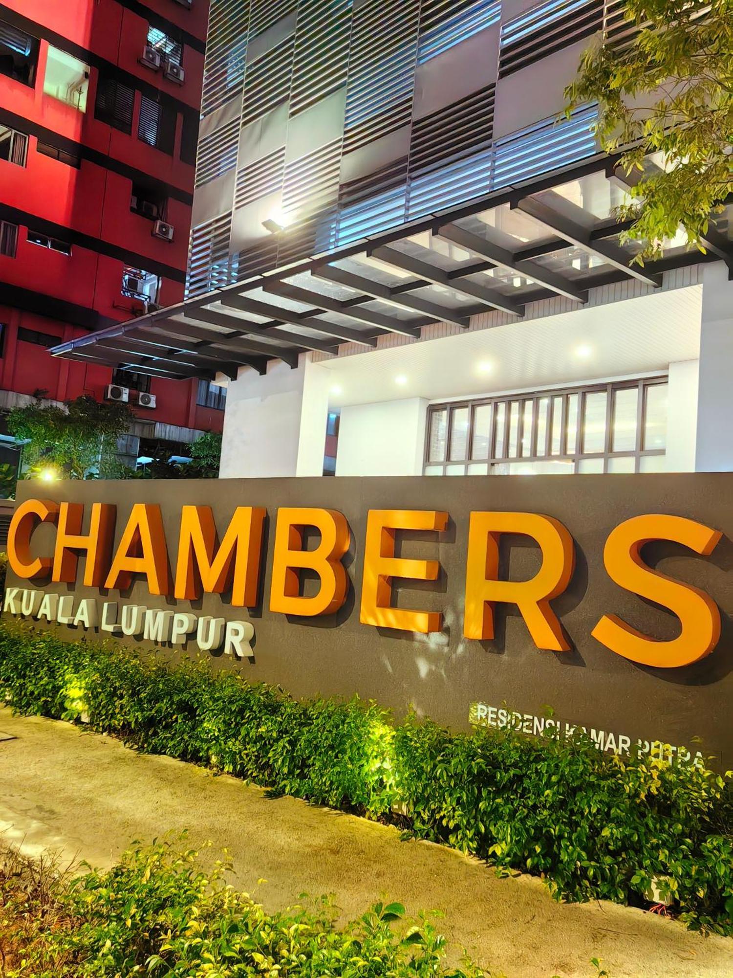 Chambers Klcc By Castle * Kuala Lumpur
